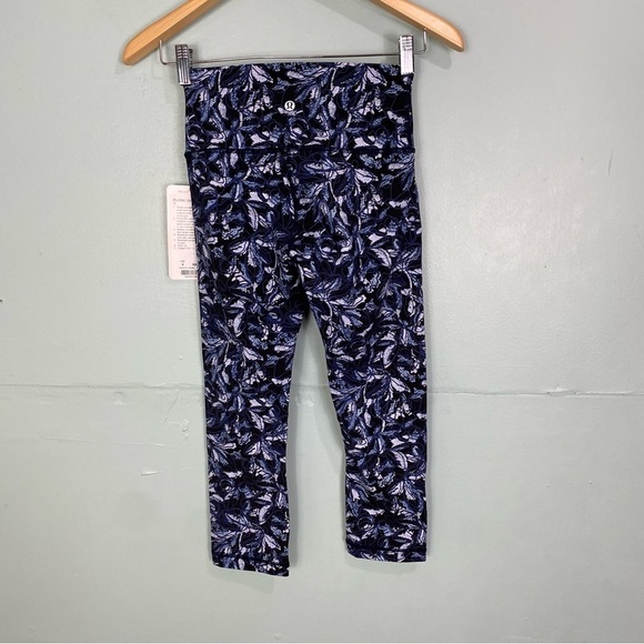 Lululemon Wunder Under‎ Crop High Rise 21” Embellished Multi Blue Sz 4 W6AI7S - Picture 4 of 5